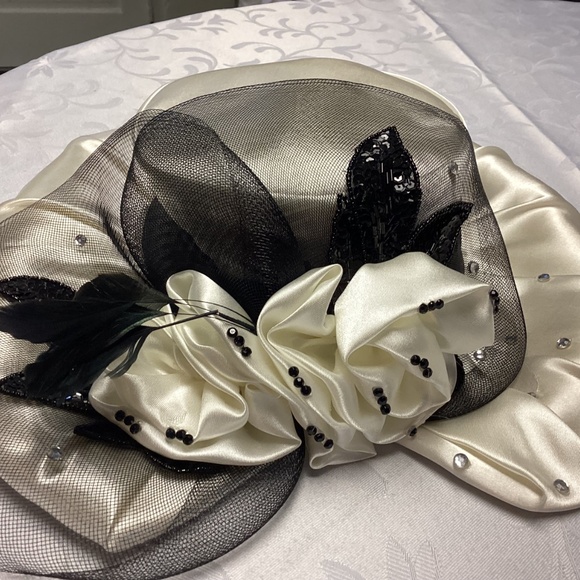 HAT & PURSE COMBO. FABULOUS. MUST SEE BY ELLIE FINE HATS - Picture 9 of 11